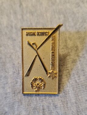 Vintage 1997 Special Olympics World Winter Games Gold Lapel Pin